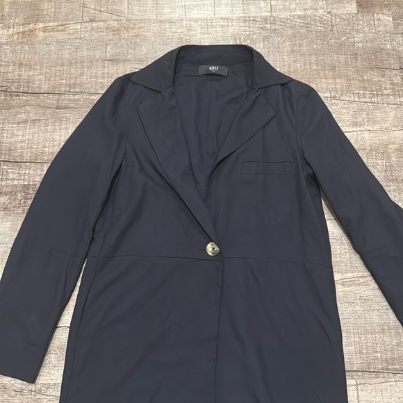 Able - Micah Drapey Blazer - Black - Size XXS - Gently Used!! - Picture 10 of 11